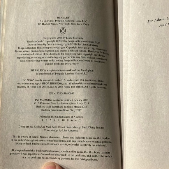 Book The Husband's Secret by Liane Moriarty - Picture 4 of 9